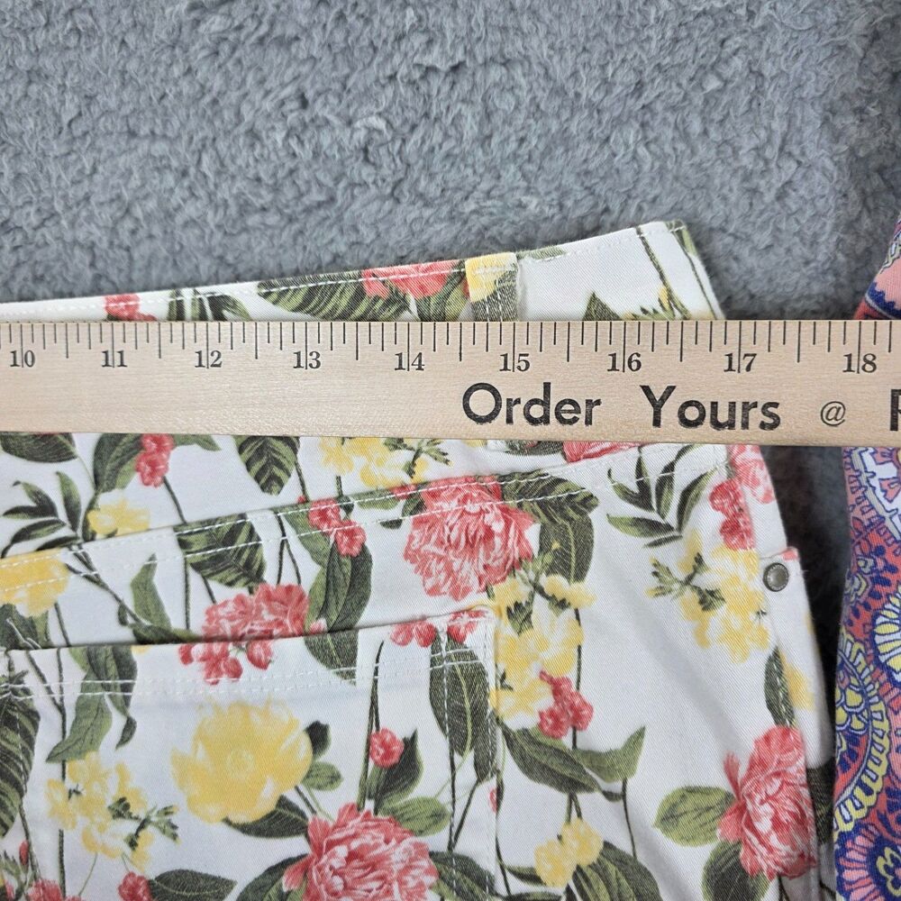 2 Pairs of Charter Club Bristol Floral Print Skinny Ankle Jeans Size 12 - Picture 9 of 11